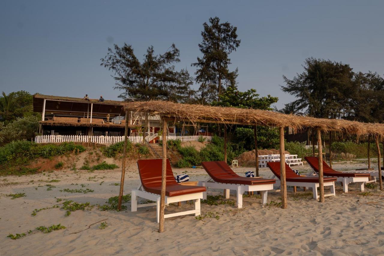 Woodpegger By The Beach, Mandrem Exterior foto